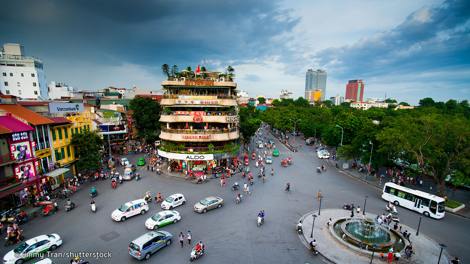 Hanoi’s Unique Walking Tours: From Food to History