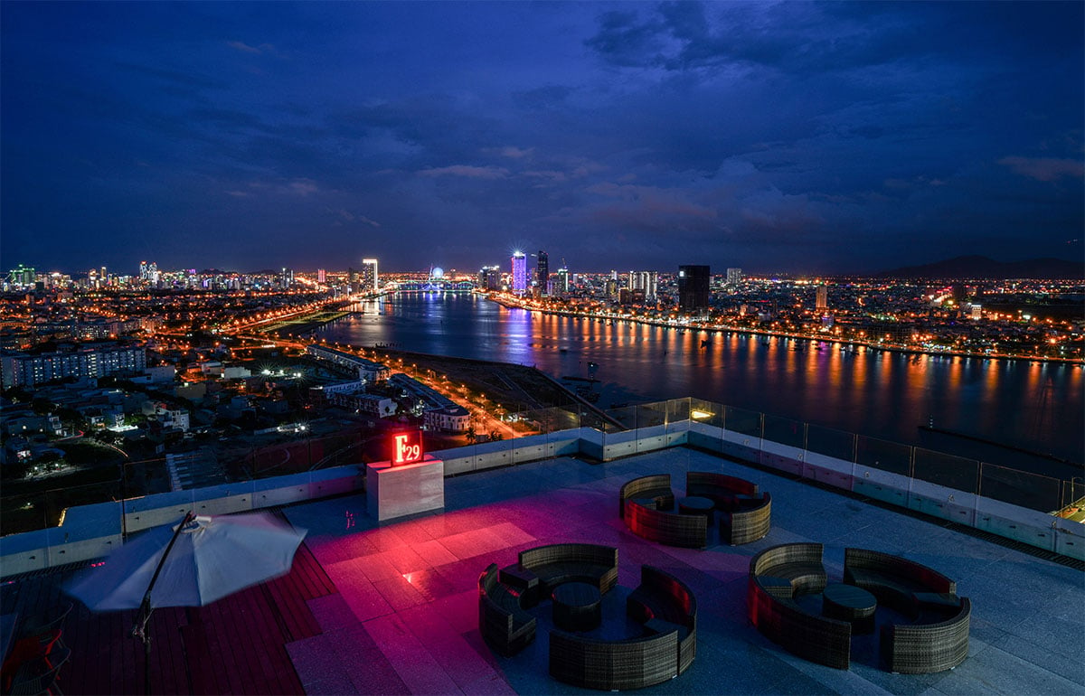 The Best Rooftop Bars in Hanoi for Stunning City Views